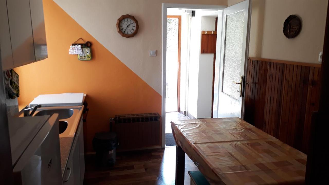 Peaceful Old House Villa โบเว็ก ภายนอก รูปภาพ